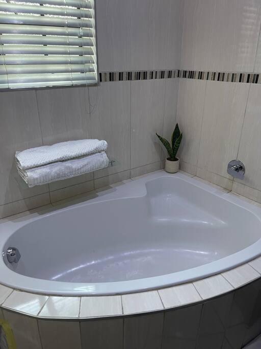 Tg Menlyn Villa